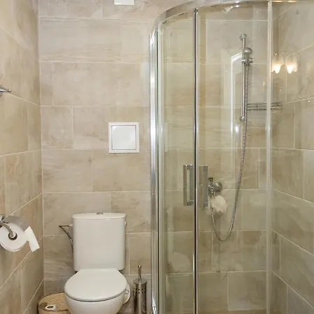 Primorki Park 1 Bd Flat With Desk & Balcony Apartment